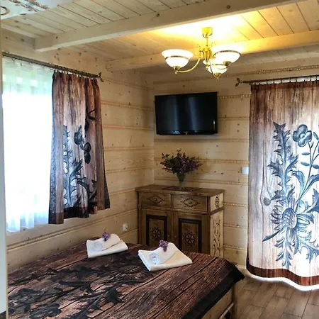 Szafran Z Widokiem Na Gory Zakopane