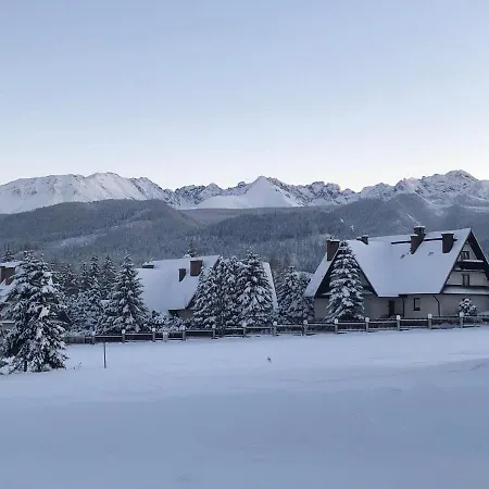 Szafran Z Widokiem Na Gory Zakopane