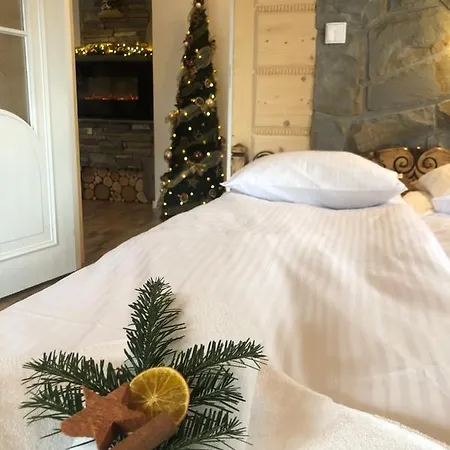 Szafran Z Widokiem Na Gory *