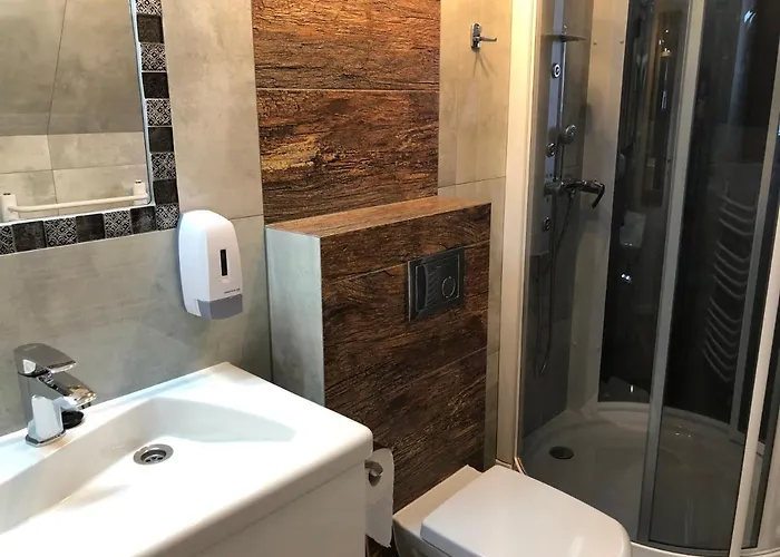 Szafran Z Widokiem Na Gory