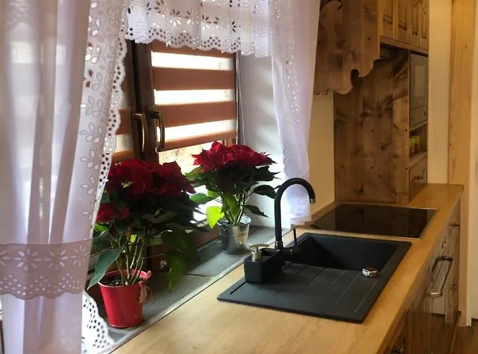 Szafran Z Widokiem Na Gory Διαμέρισμα