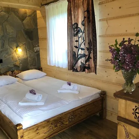 Szafran Z Widokiem Na Gory *