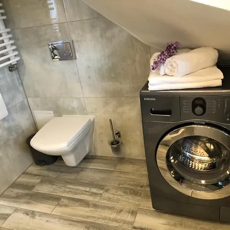 Szafran Z Widokiem Na Gory