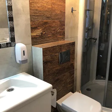 Szafran Z Widokiem Na Gory