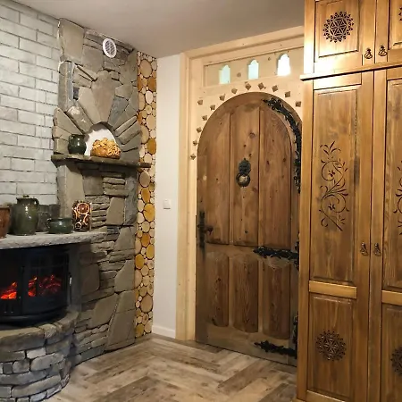 Szafran Z Widokiem Na Gory ザコパネ