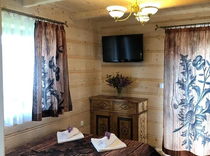 Szafran Z Widokiem Na Gory Zakopane