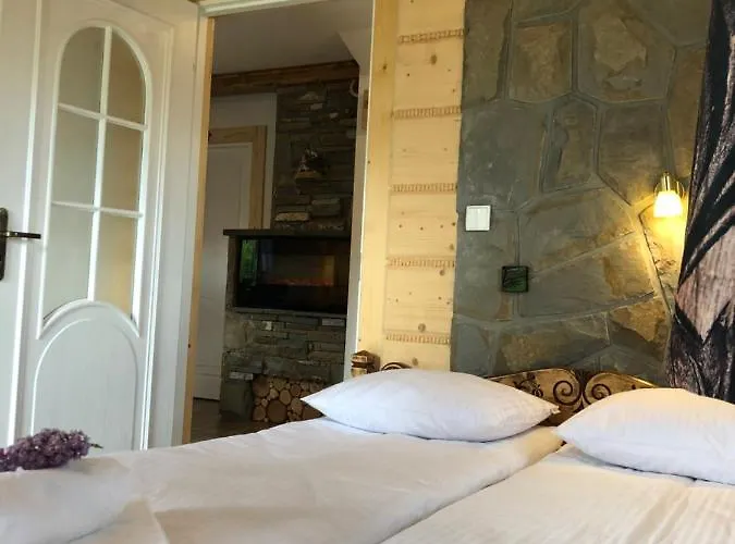 Szafran Z Widokiem Na Gory *