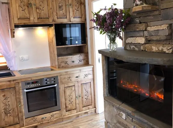 Szafran Z Widokiem Na Gory *