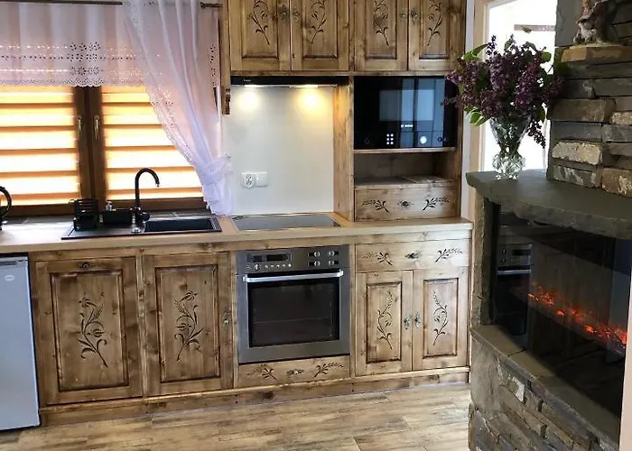 Szafran Z Widokiem Na Gory Zakopane