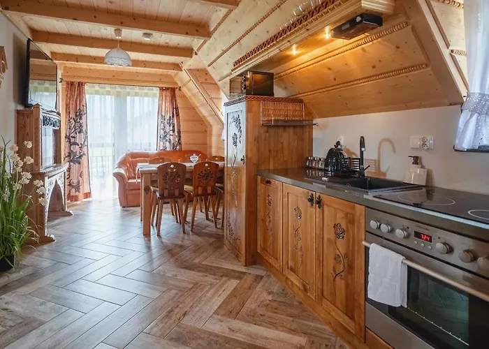 Szafran Z Widokiem Na Gory *